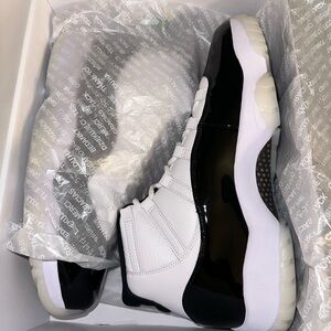 Men’s Jordan retro 11 Gratitude/defining moments
